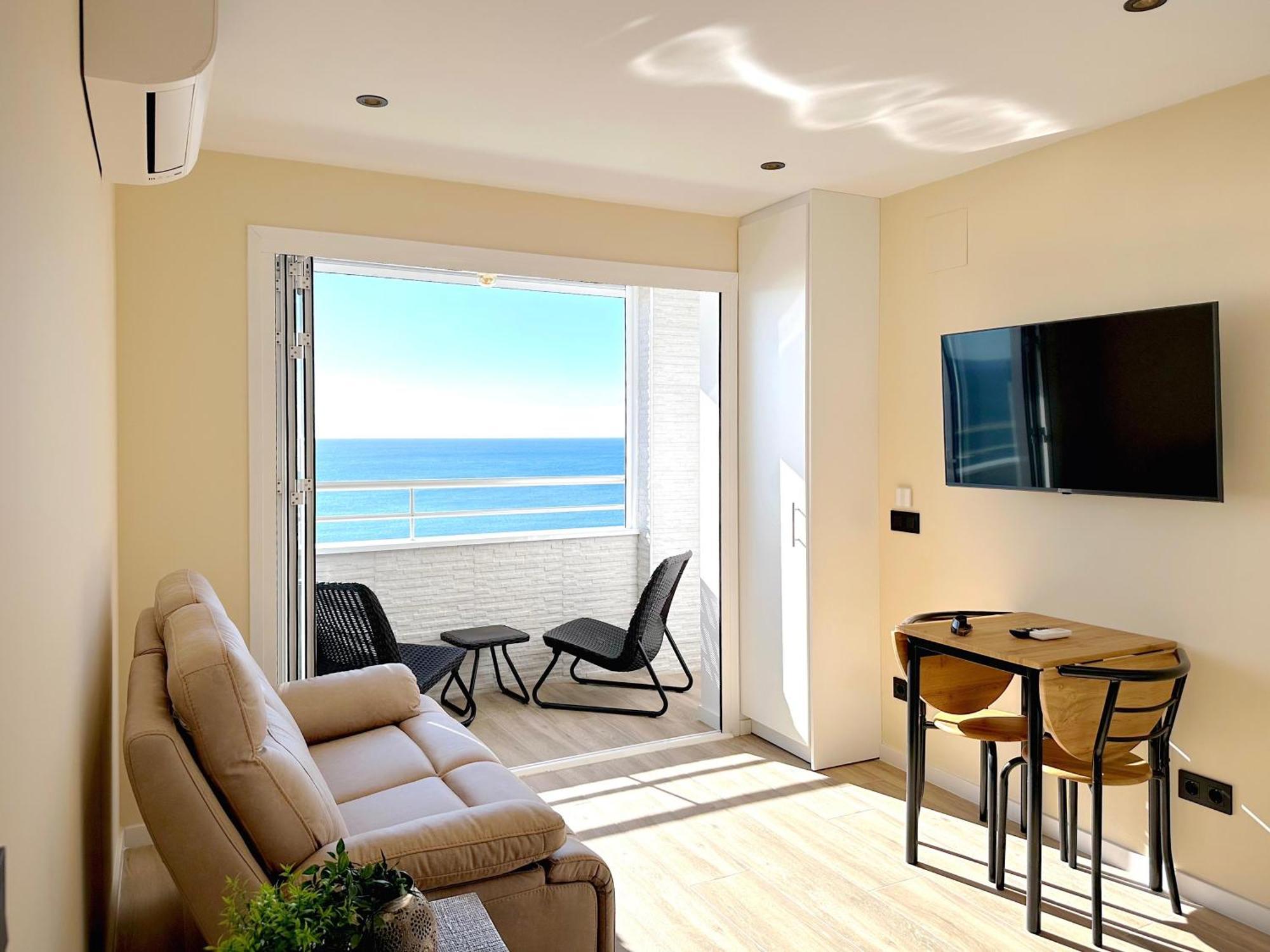 Penthouse On The Beach เอมปูเรียบราบา ภายนอก รูปภาพ